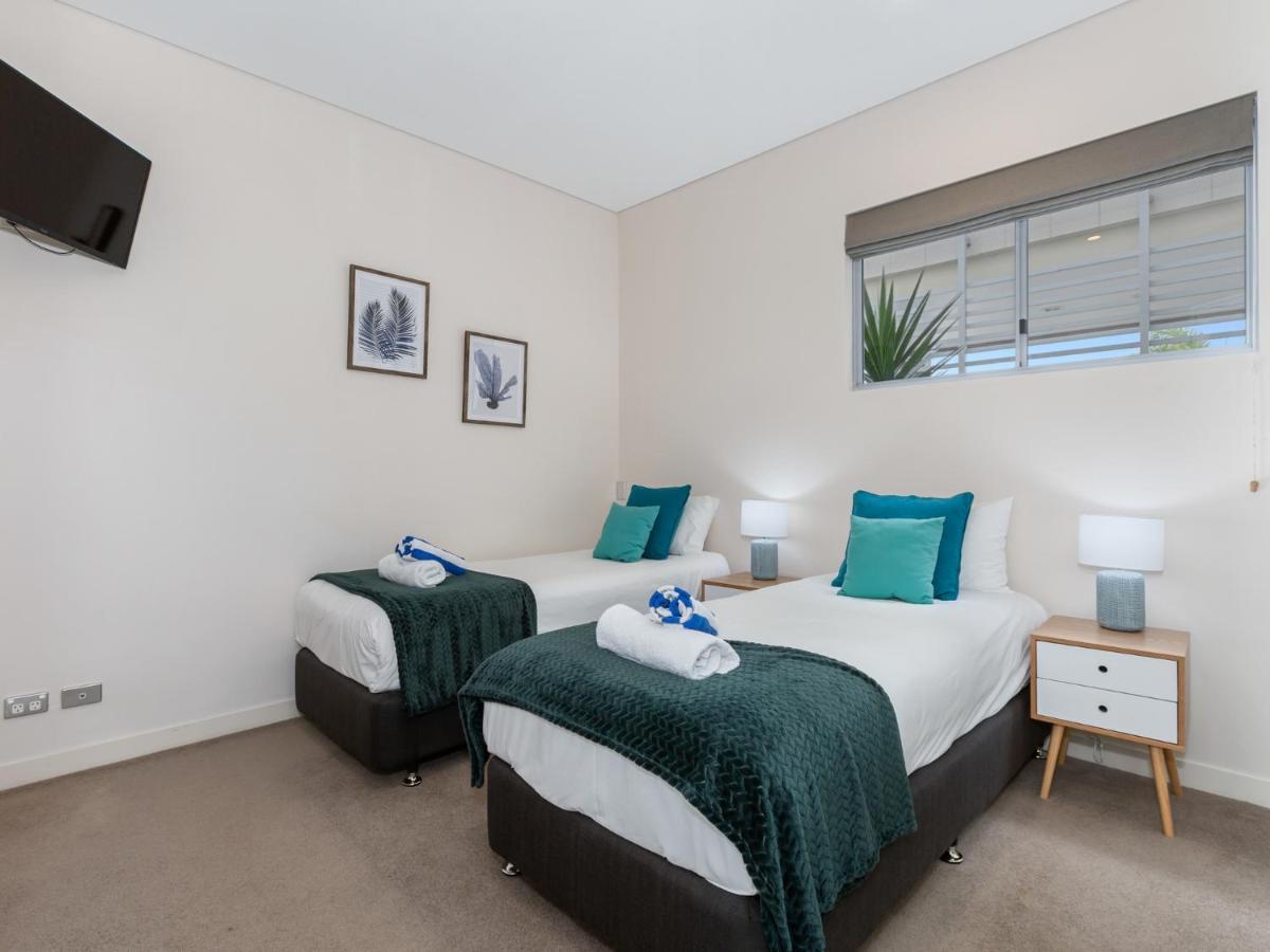 Luxury Apartments At Bells Blvd キングスクリフ エクステリア 写真