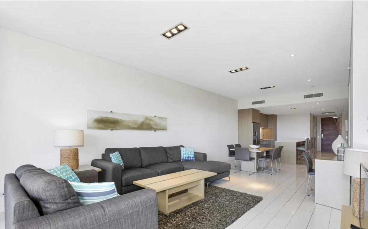 Luxury Apartments At Bells Blvd キングスクリフ エクステリア 写真