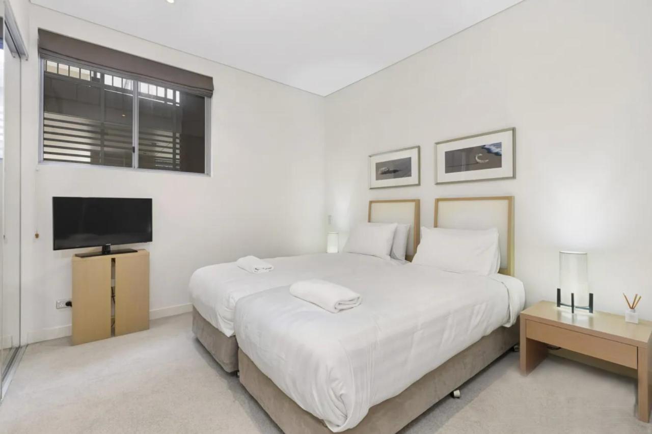 Luxury Apartments At Bells Blvd キングスクリフ エクステリア 写真